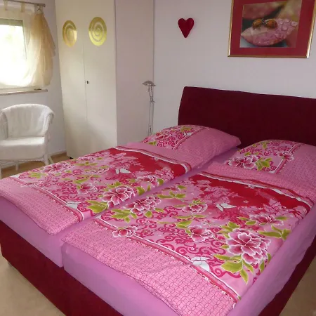 Ferienwohnung Renker لانشتاين